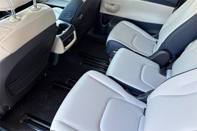 new 2026 Kia Carnival car, priced at $43,385