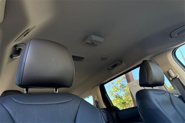 new 2026 Kia Carnival Hybrid car, priced at $45,895