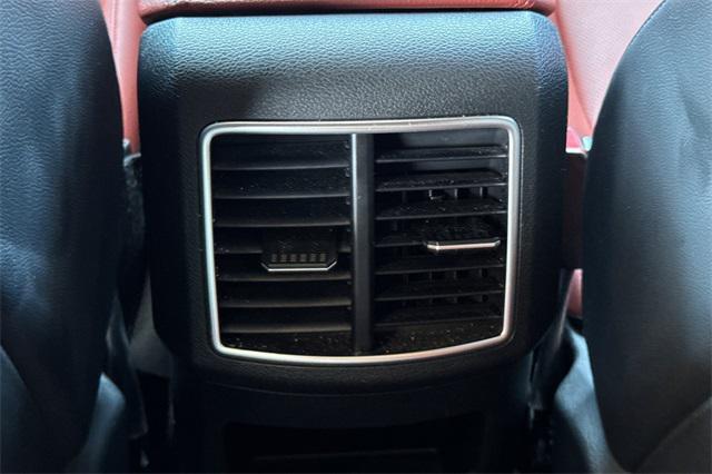 used 2023 Kia Sportage Hybrid car, priced at $29,987