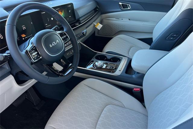 new 2026 Kia Carnival Hybrid car, priced at $45,180