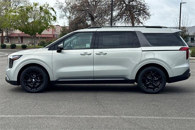 new 2025 Kia Carnival Hybrid car, priced at $53,245