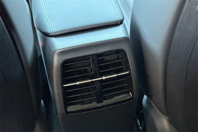 new 2025 Kia Niro car, priced at $32,255