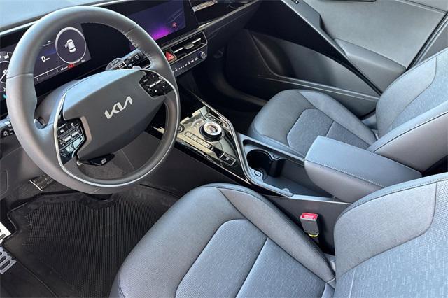 new 2025 Kia Niro EV car, priced at $47,620