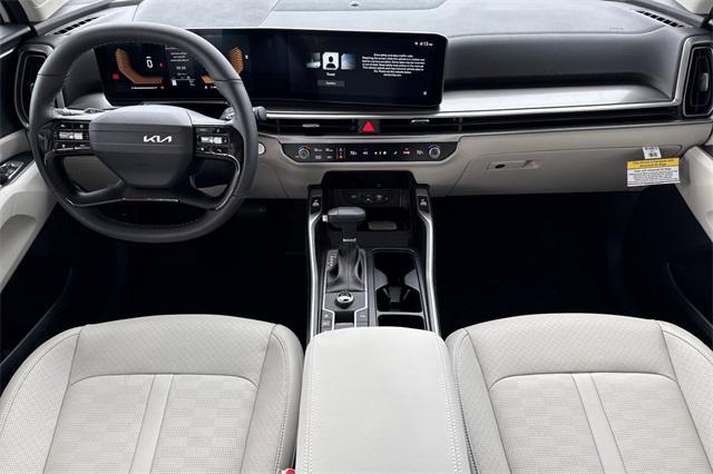 new 2026 Kia Sorento car, priced at $38,330