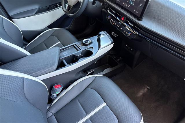 new 2025 Kia EV6 car, priced at $56,610