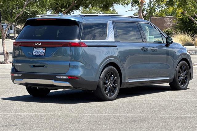 used 2024 Kia Carnival car, priced at $41,962