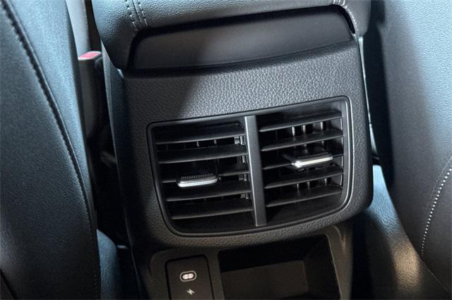 new 2026 Kia Seltos car, priced at $33,035