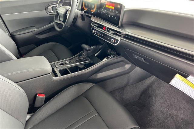 new 2026 Kia Sorento car, priced at $38,565