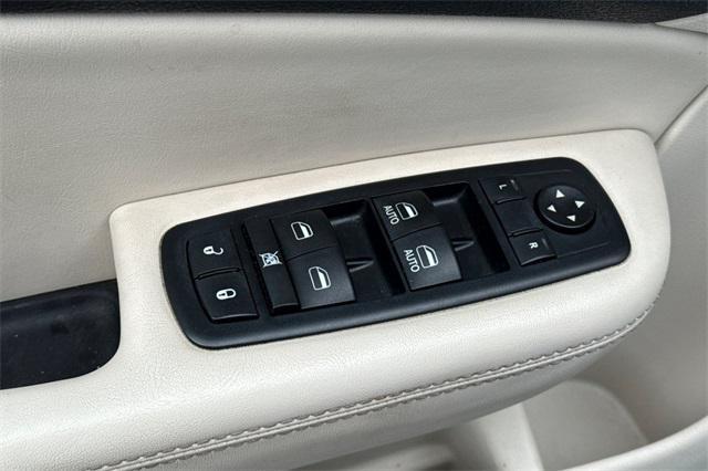 used 2016 Chrysler 200 car, priced at $7,497