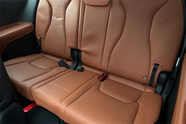 new 2026 Kia Carnival Hybrid car, priced at $55,910