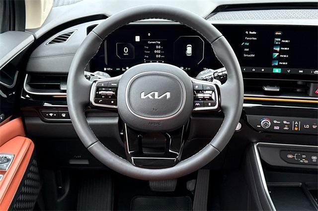 new 2026 Kia Carnival Hybrid car, priced at $55,910