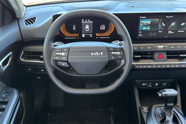 new 2025 Kia K4 car, priced at $24,165