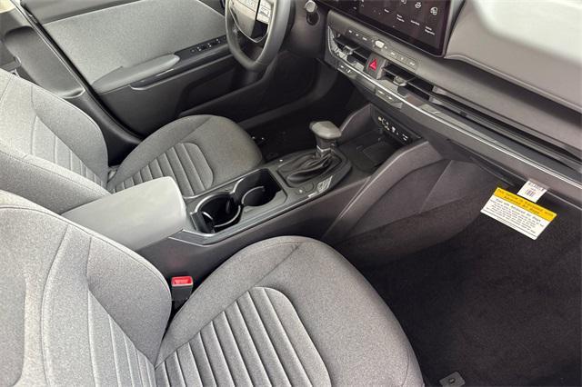 new 2025 Kia K4 car, priced at $25,165