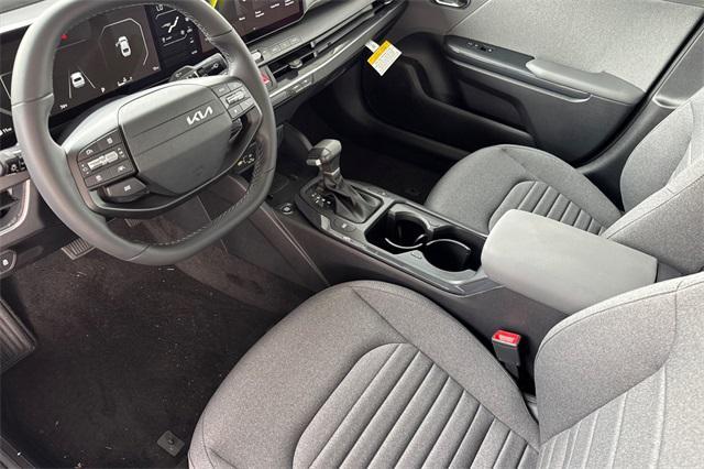 new 2025 Kia K4 car, priced at $25,165
