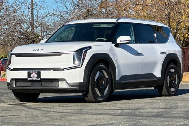 new 2025 Kia EV9 car, priced at $66,710