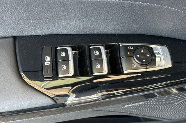 new 2025 Kia K5 car, priced at $36,170