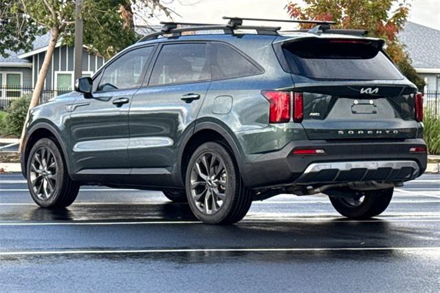 used 2022 Kia Sorento car, priced at $29,987