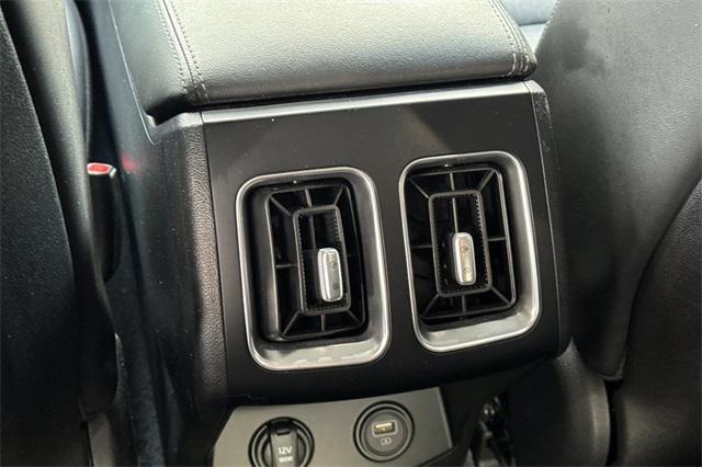 used 2022 Kia Sorento car, priced at $29,987