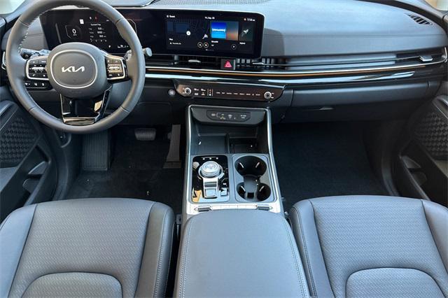 new 2026 Kia Carnival Hybrid car, priced at $57,520