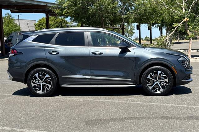 new 2025 Kia Sportage Hybrid car, priced at $35,880