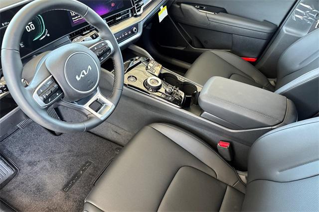 new 2025 Kia Sportage Hybrid car, priced at $35,735