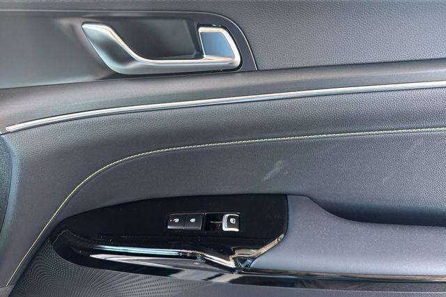 new 2025 Kia K5 car, priced at $35,145
