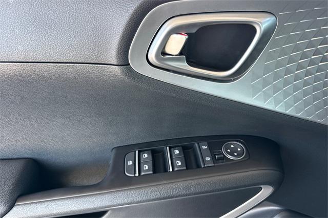 new 2025 Kia Soul car, priced at $23,110