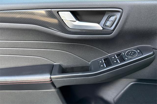 used 2023 Ford Escape car, priced at $20,399