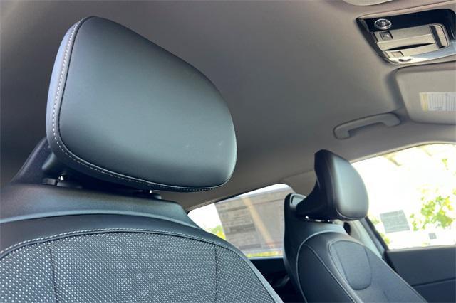 new 2025 Kia EV6 car, priced at $44,580