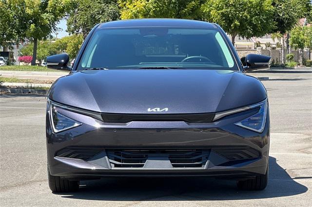 new 2025 Kia EV6 car, priced at $44,580