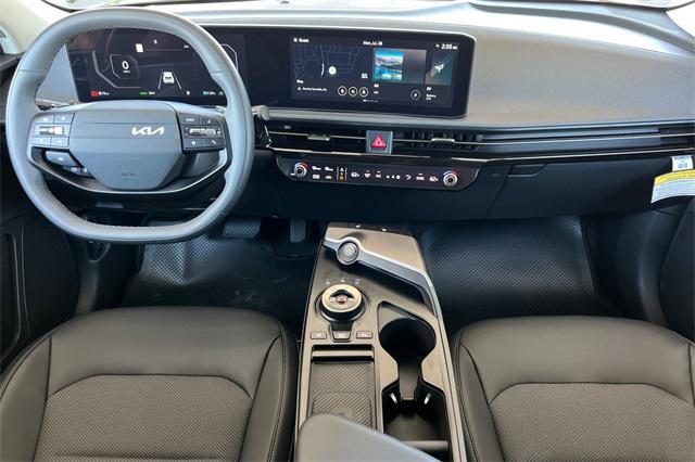 new 2025 Kia EV6 car, priced at $44,580