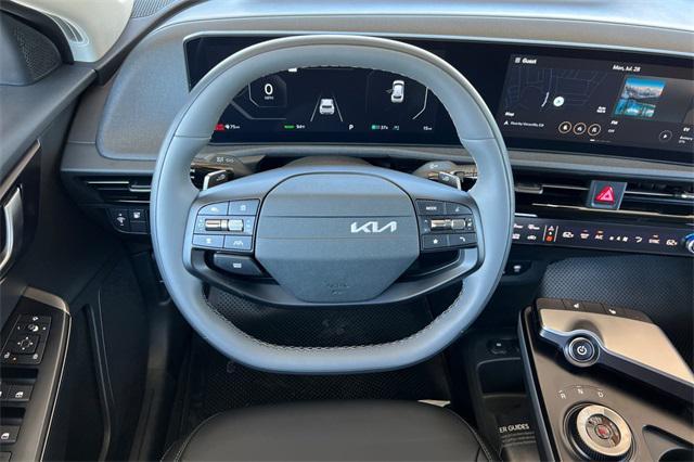 new 2025 Kia EV6 car, priced at $44,580