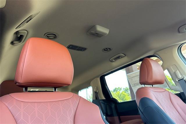 new 2026 Kia Carnival Hybrid car, priced at $45,865