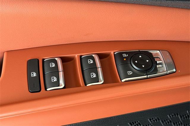 new 2026 Kia Carnival Hybrid car, priced at $45,865