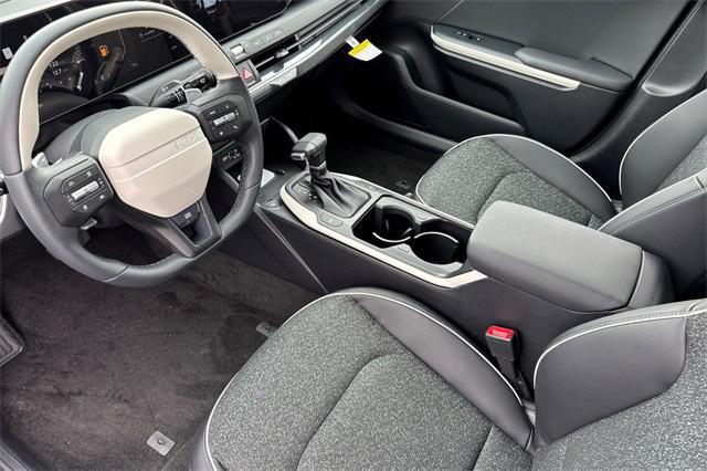 new 2025 Kia K4 car, priced at $27,265