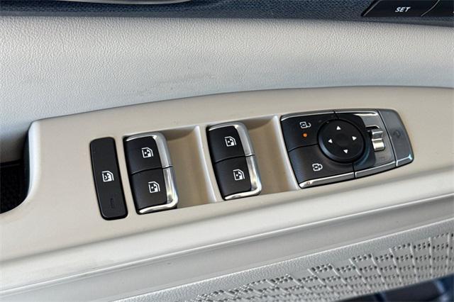 new 2026 Kia Carnival car, priced at $43,895