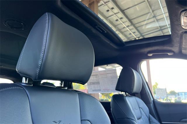 new 2025 Kia Telluride car, priced at $55,010