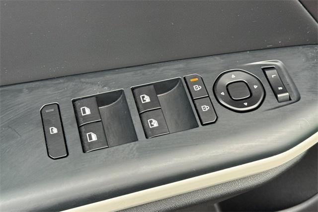 used 2025 Kia K4 car, priced at $25,497