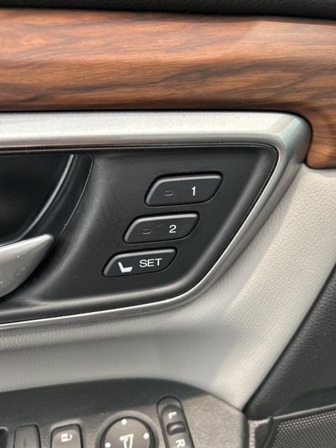 used 2022 Honda CR-V car, priced at $30,990