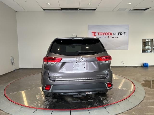 used 2019 Toyota Highlander car, priced at $24,990