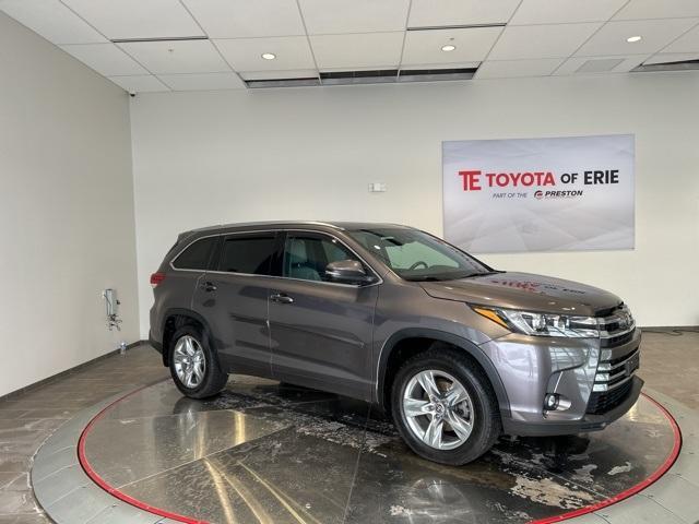 used 2019 Toyota Highlander car, priced at $24,990