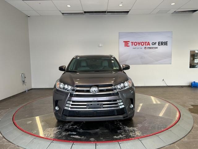 used 2019 Toyota Highlander car, priced at $24,990