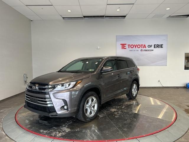 used 2019 Toyota Highlander car, priced at $24,990