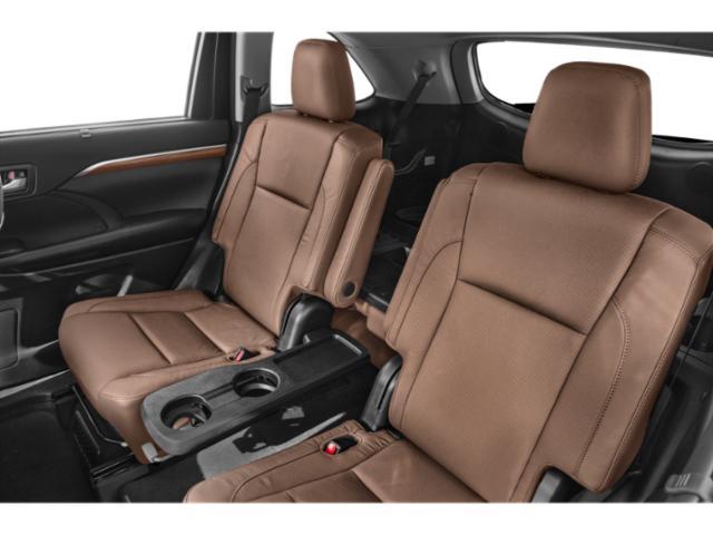 used 2019 Toyota Highlander Hybrid car, priced at $29,990
