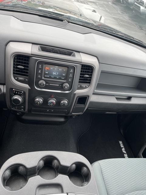 used 2020 Ram 1500 Classic car, priced at $25,550