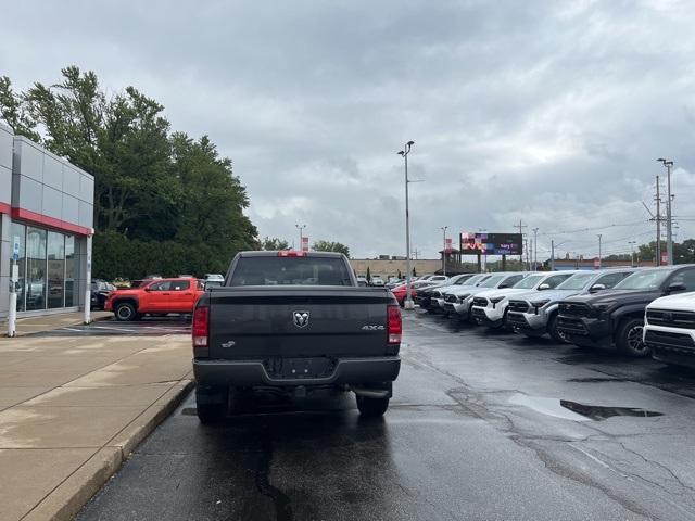 used 2020 Ram 1500 Classic car, priced at $25,550