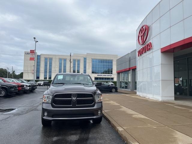 used 2020 Ram 1500 Classic car, priced at $25,550