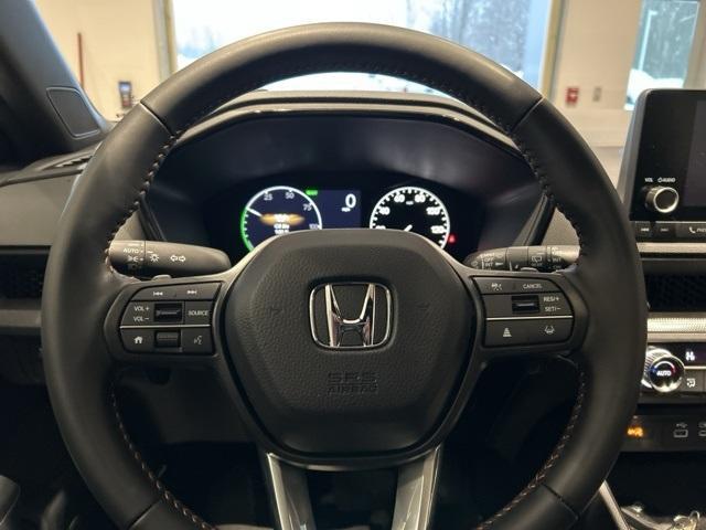 used 2025 Honda CR-V Hybrid car, priced at $36,990