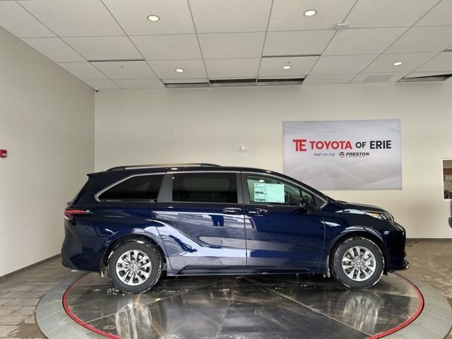 new 2025 Toyota Sienna car, priced at $42,825