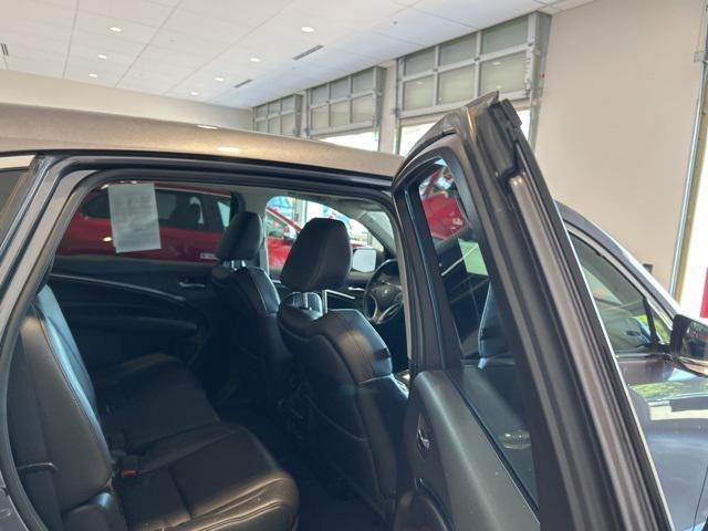 used 2018 Acura MDX car, priced at $21,990